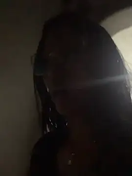 FlorSalvaje_ live cam on StripChat