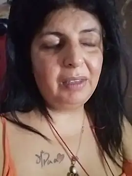 Jann_Riya333 live cam on StripChat