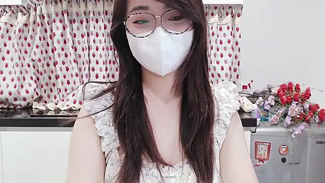 Rinasaki live cam on StripChat