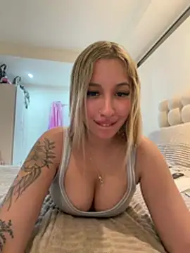 Mialunaxx