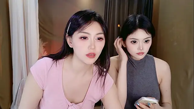 Banana-Milk69 live sex cam