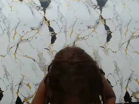 AmberDiamondxxxX live cam on StripChat