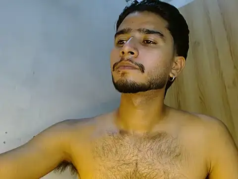 CoralN live sex cam