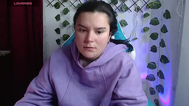 Nika_1_ live cam on StripChat