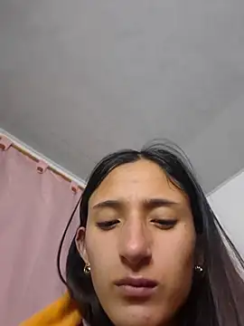 Pau-Princess live cam on StripChat