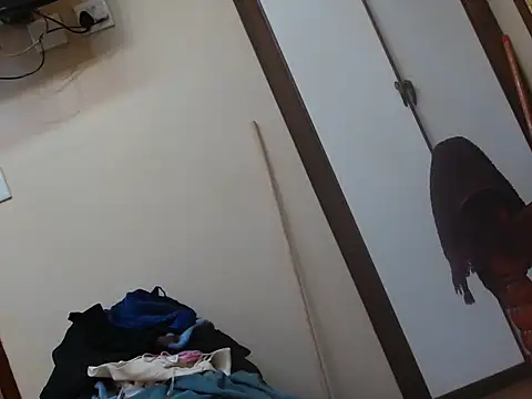 TThickblackpussy1 live cam on StripChat