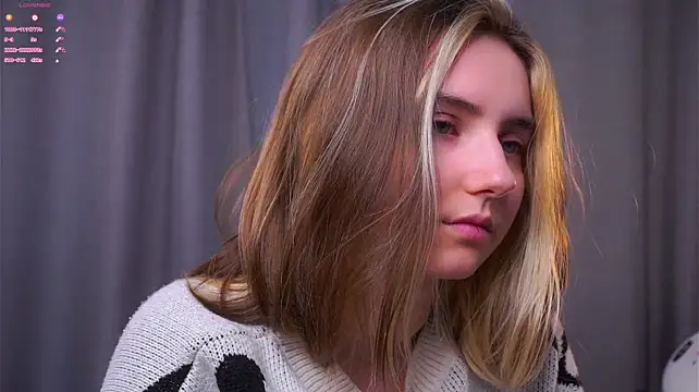 MeghanElson live sex cam