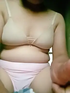 Elizabeo live cam on StripChat