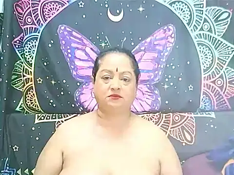 matureindian live cam on StripChat