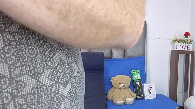 michacosio live cam on StripChat