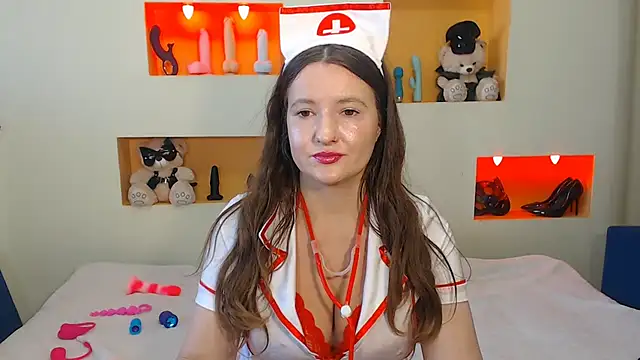 ChloeBrooklyn live cam on StripChat
