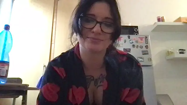 marketatomas live cam on StripChat