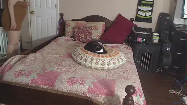 Ireallysquirt live sex cam