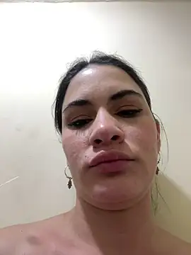 KenyaCopper live cam on StripChat