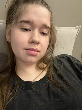 HornyGirlH