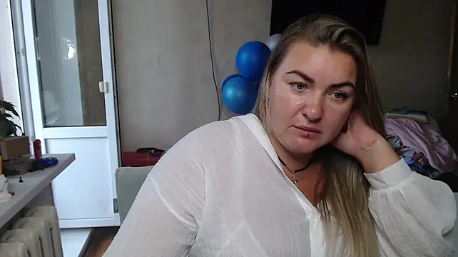 NikaSkylink live cam on StripChat