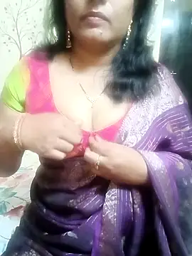 Zaara-Rose live cam on StripChat
