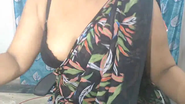 Sophia_your live cam on StripChat