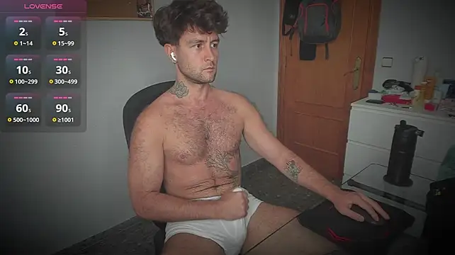 HonestAndrew live cam on StripChat