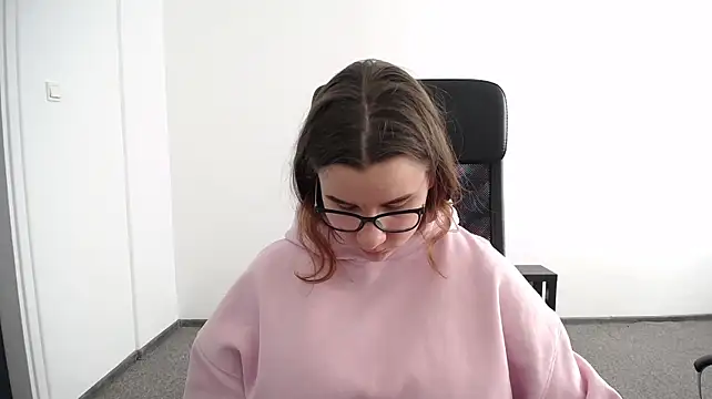 littleviki7 live sex cam