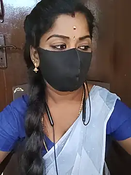 tamilammukuttyy live cam on StripChat