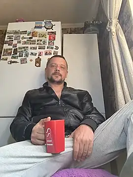 DanielOhCool live cam on StripChat