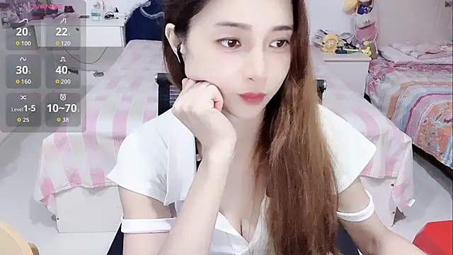 miaomiao-99 live cam on StripChat