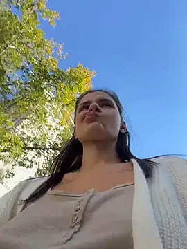 MiraReach live sex cam