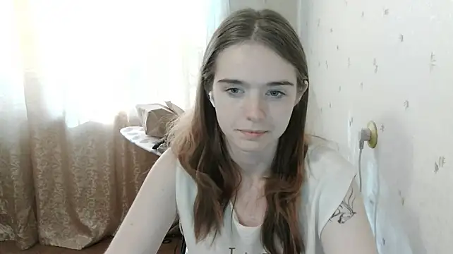 realMaria live cam on StripChat