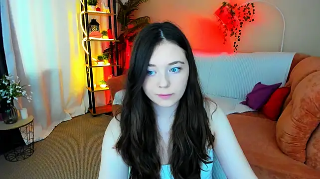 AlluringLookk live cam on StripChat