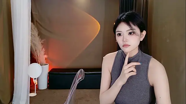 Banana-Milk69 live cam on StripChat