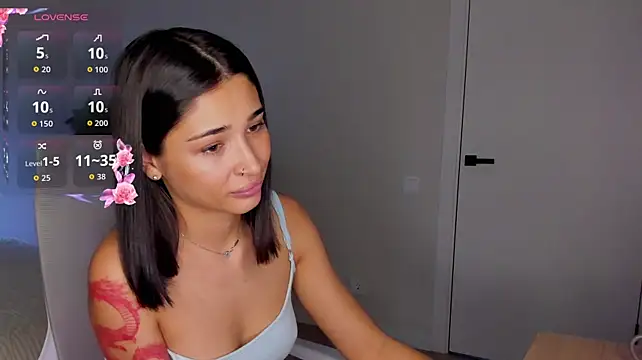 velvet_dream18 live cam on StripChat