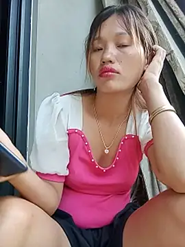 gogo-min live cam on StripChat