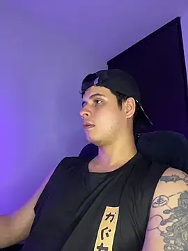 BjornSteel live cam on StripChat
