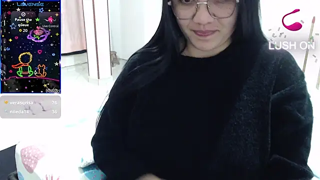 Andrea_hottest_angel live cam on StripChat
