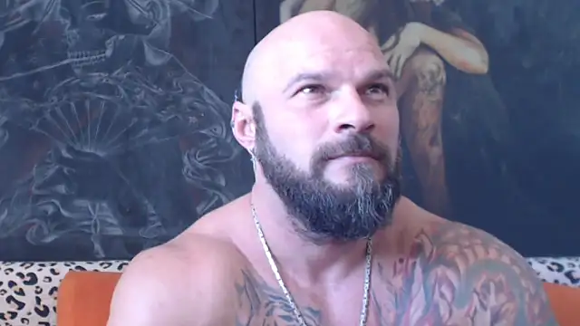viking_30 live cam on StripChat
