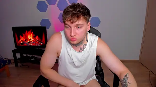 Chris_Tyson live cam on StripChat