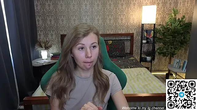 Lill_Ana live cam on StripChat