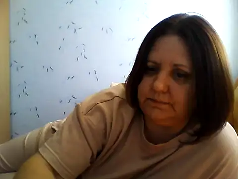 LockyCharm111 live cam on StripChat