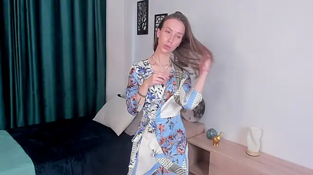 SalomeKarls live cam on StripChat