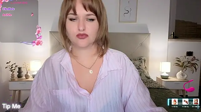 Nika_natural live cam on StripChat