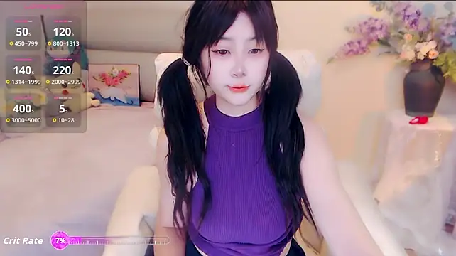 yoyoyo_99 live cam on StripChat