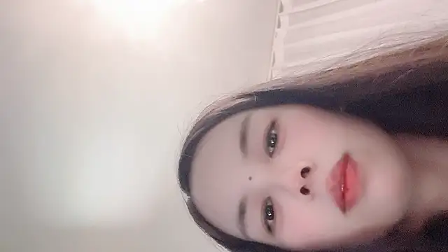 WXQMM live cam on StripChat