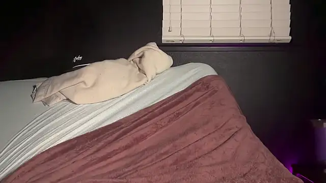 Hateuscuzanus live sex cam