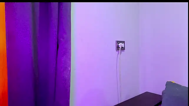 Dreamyblushfairy live sex cam