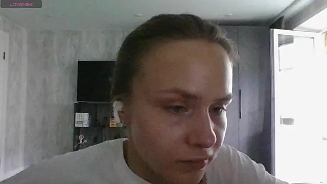 Annie_Cohn live cam on StripChat