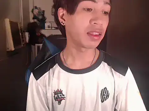 Yukino23 live sex cam