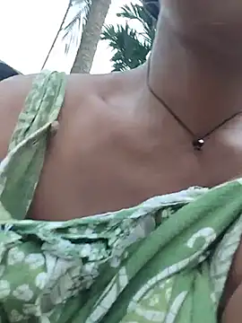 Sweet-runi live sex cam