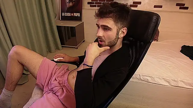 KyloEast live sex cam