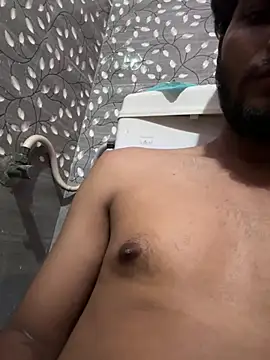 Chennai_NaughtyBoy live cam on StripChat